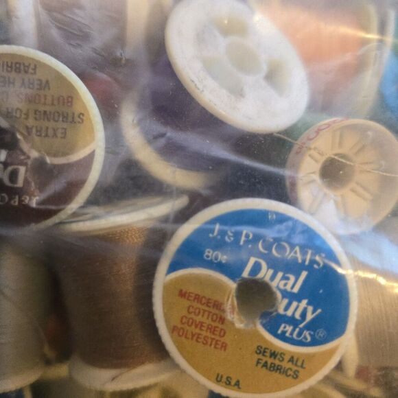 Vintage Coats & Clark Dual Duty Cottoncoveted Thread Lot Of 36 Small Sewing - Picture 4 of 6